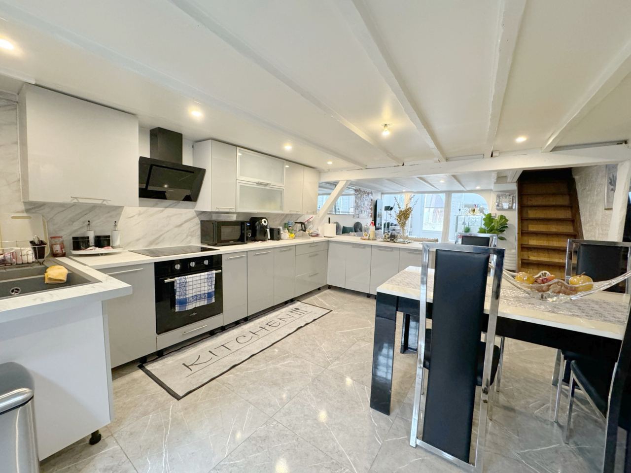 Maison 3 chambres proche gare RER B à Drancy